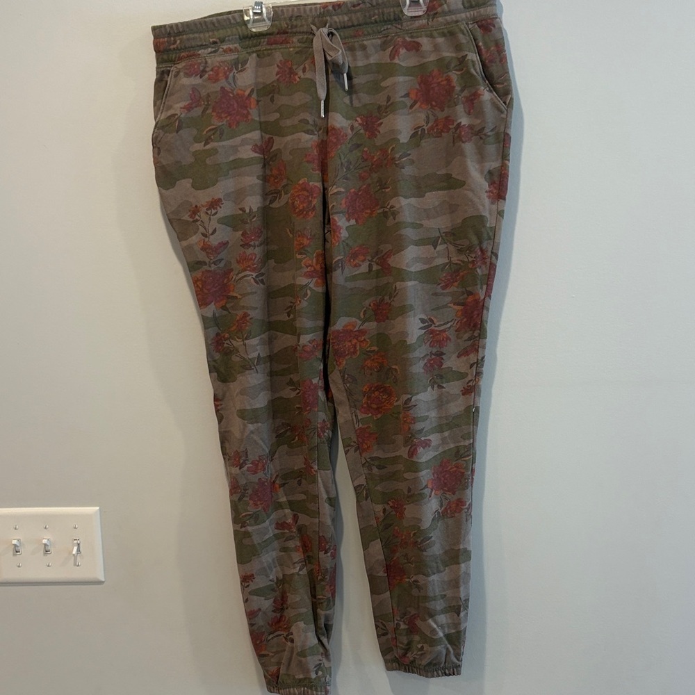 Maurices Camouflage Floral Joggers - Green and Red